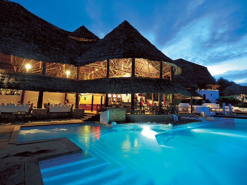 Sandies Mapenzi Beach Club