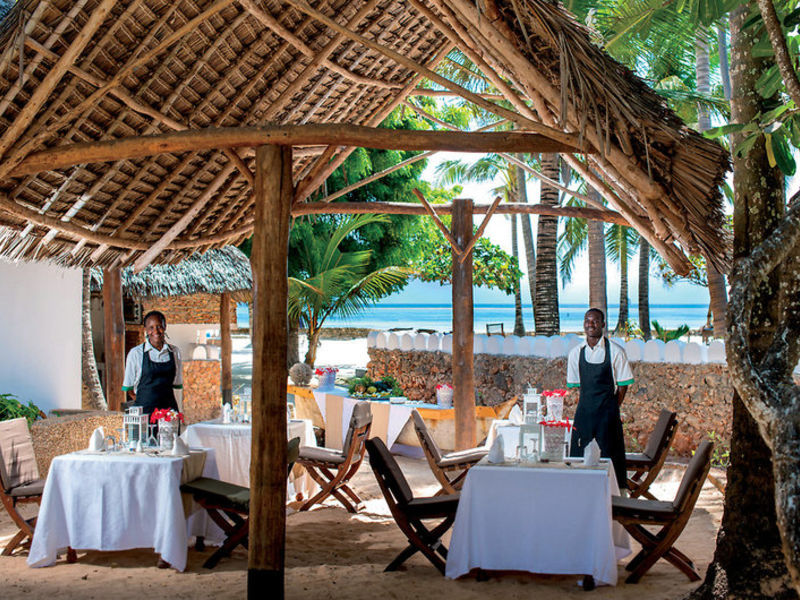 Sandies Mapenzi Beach Club