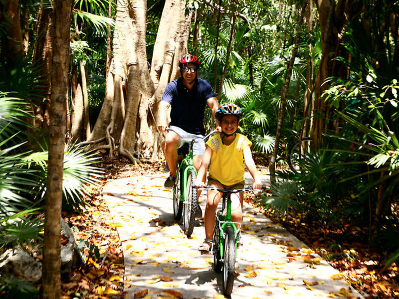 Sandos Caracol Eco Resort