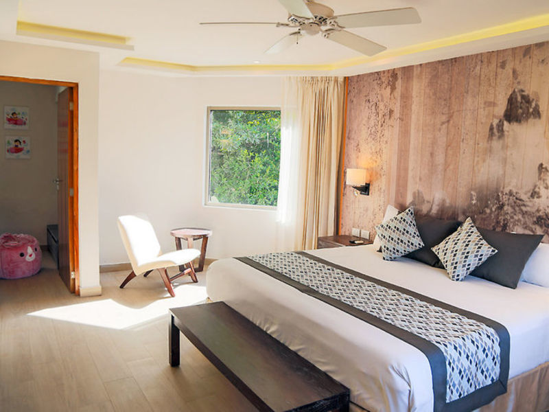 Sandos Caracol Eco Resort