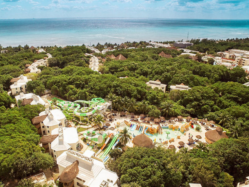 Sandos Caracol Eco Resort