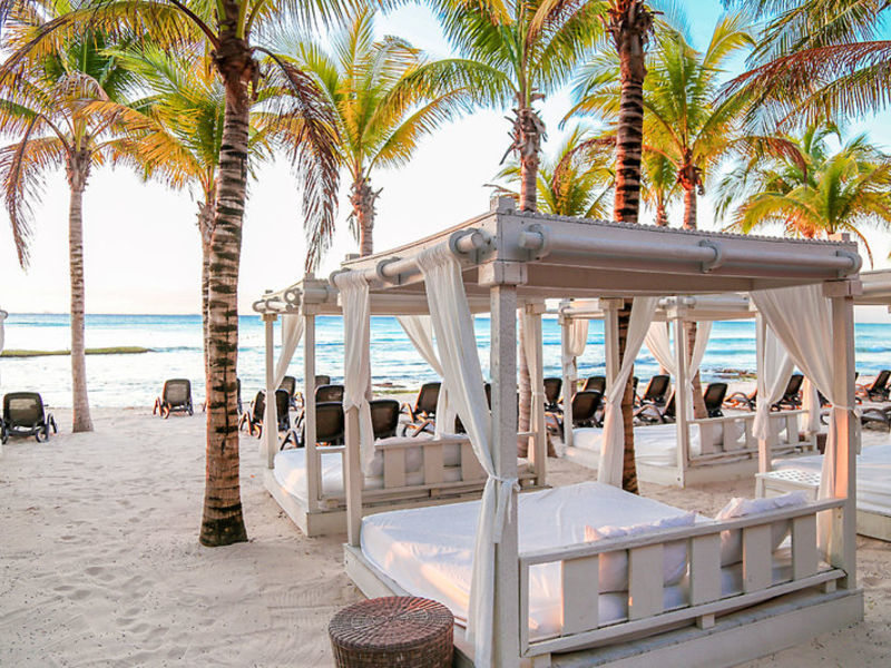 Sandos Caracol Eco Resort