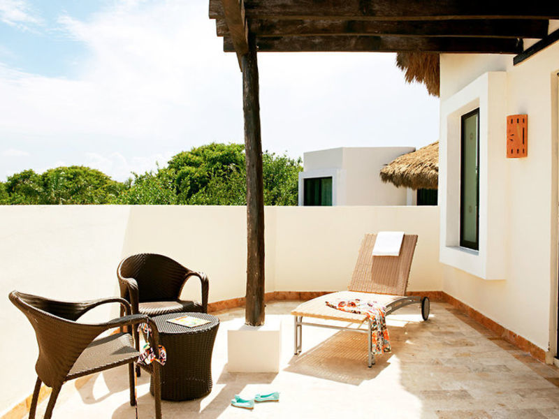 Sandos Caracol Eco Resort