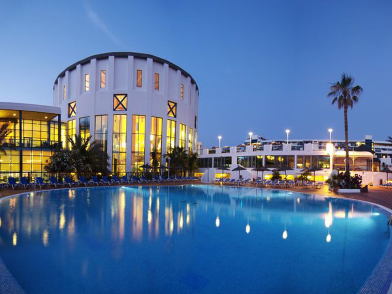 Sandos Papagayo Beach Resort