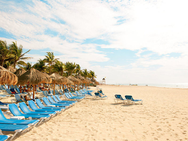 Sandos Playacar Beach Resort