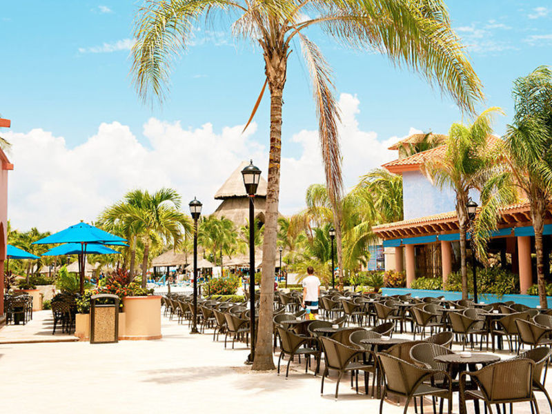 Sandos Playacar Beach Resort