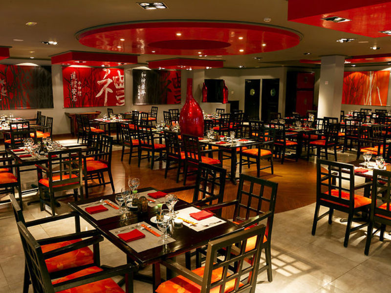 Sandos Playacar Beach Resort