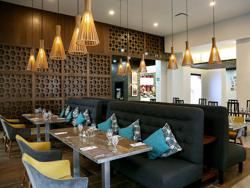 Sandos Playacar Beach Resort