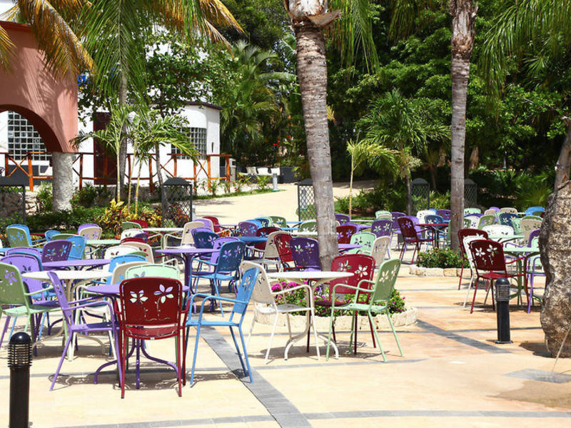 Sandos Playacar Beach Rsrt HH