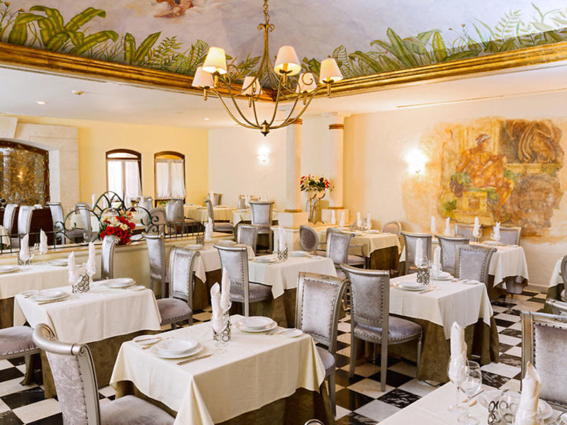 Sandos Playacar Beach Rsrt HH