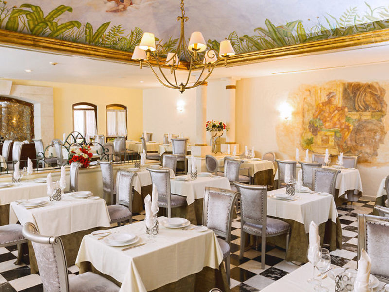 Sandos Playacar Beach Rsrt HH