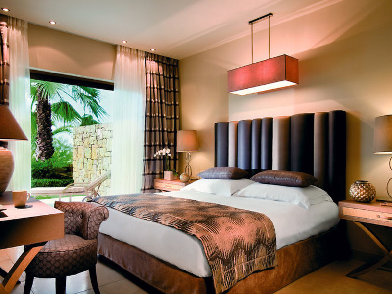 Sani Asterias Suites