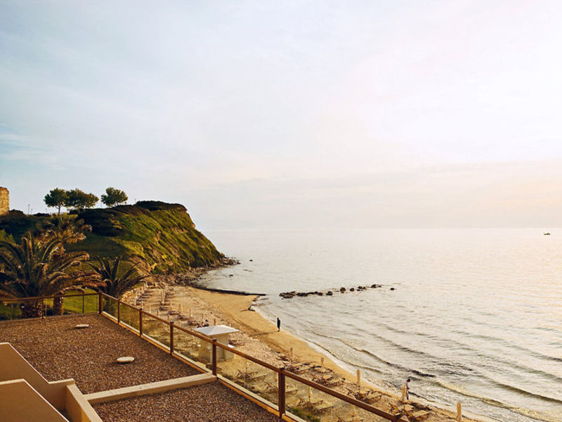 Sani Beach Hotel & Spa