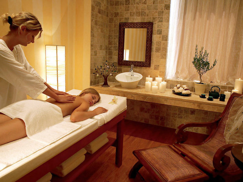 Sani Beach Hotel & Spa