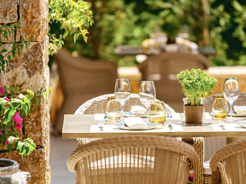 Sani Beach Hotel & Spa
