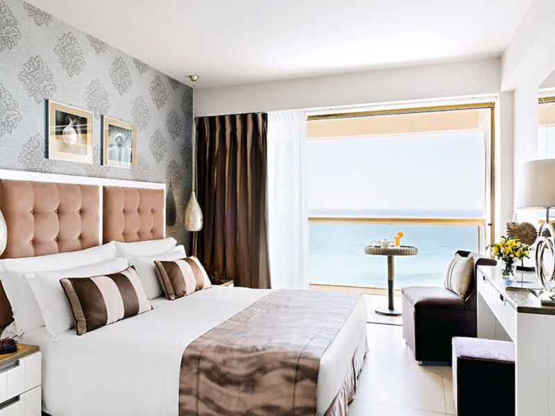 Sani Beach Hotel & Spa