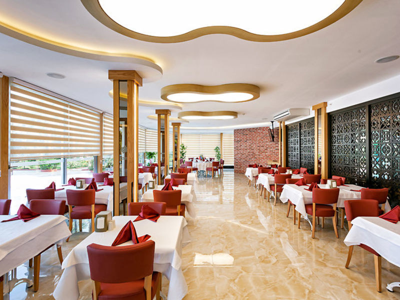 Saphir Hotel & Villas