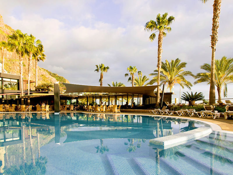 Savoy Calheta Beach
