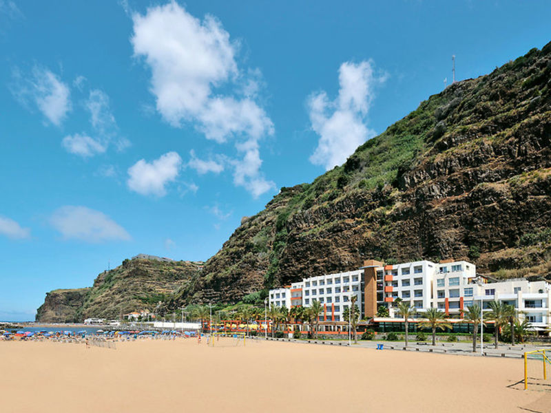 Savoy Calheta Beach