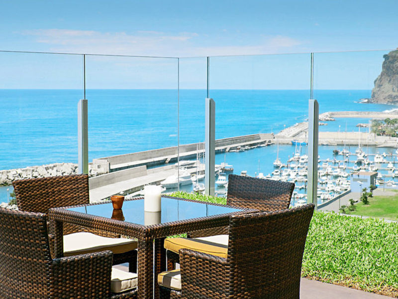 Savoy Saccharum Resort &