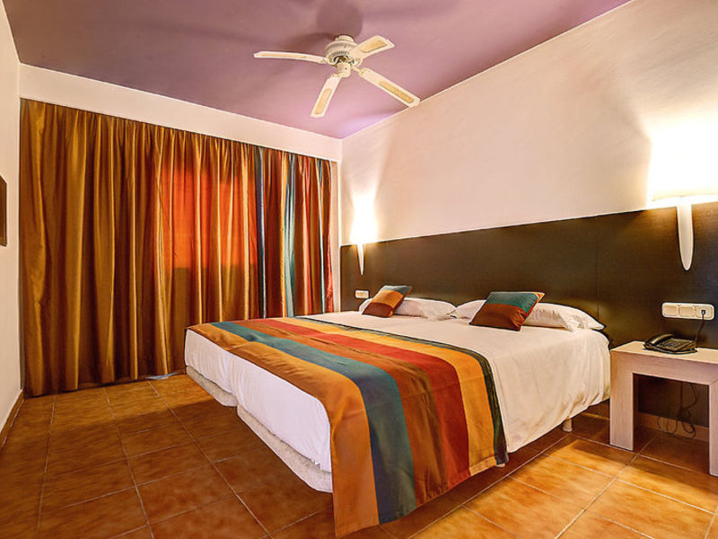 SBH Monica Beach Resort