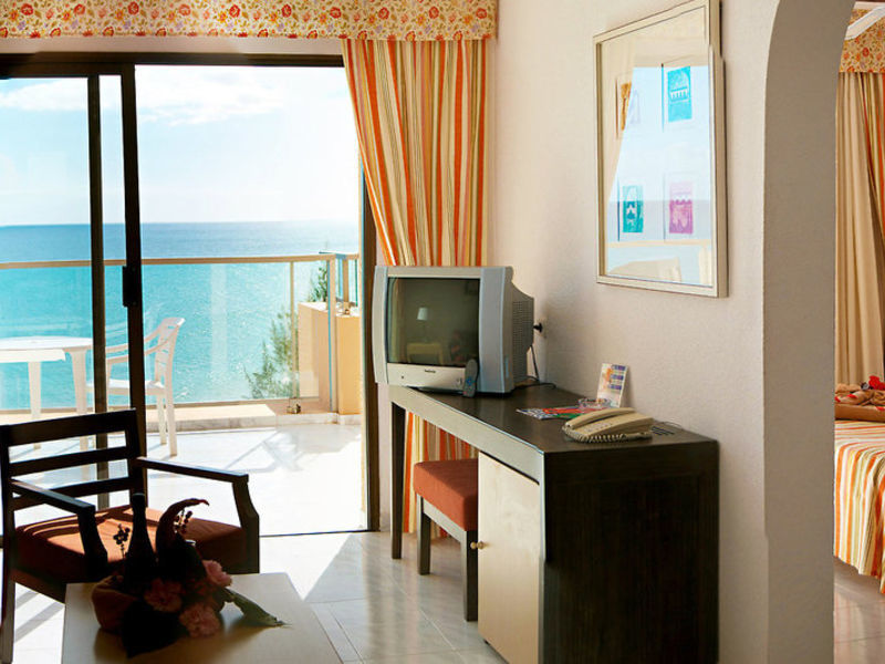 SBH Taro Beach