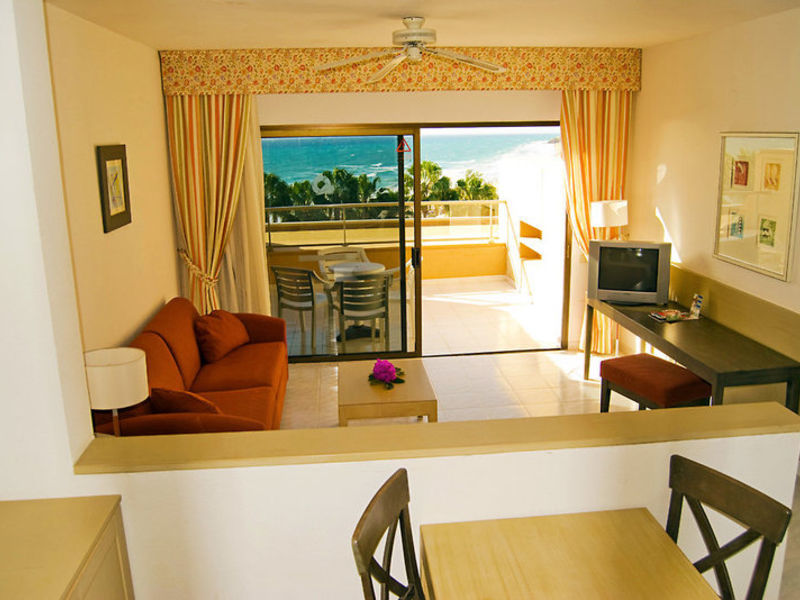 SBH Taro Beach