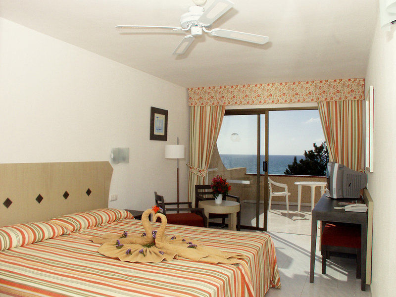 SBH Taro Beach