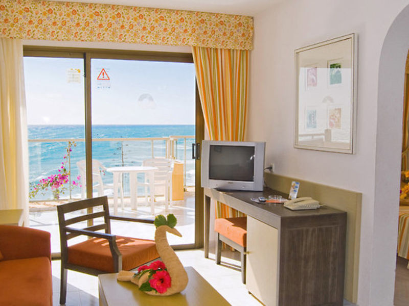 SBH Taro Beach