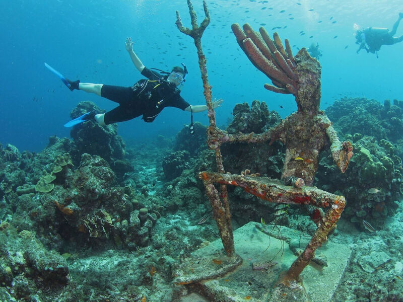 Scuba Lodge &Amp; Ocean Suites