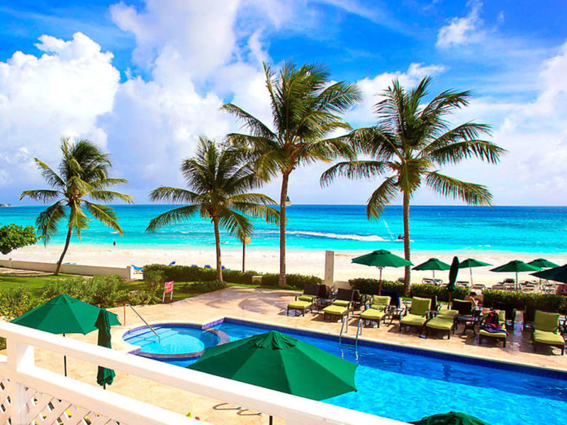 Sea Breeze Beach Hotel