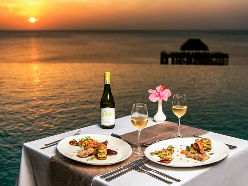 Sea Cliff Resort & Spa