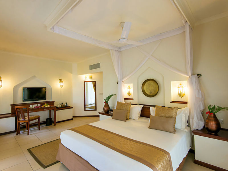 Sea Cliff Resort & Spa
