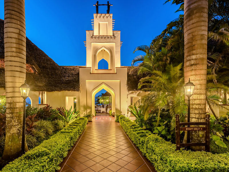 Sea Cliff Resort & Spa