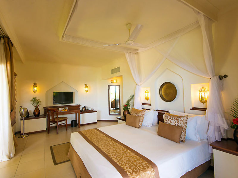 Sea Cliff Resort & Spa