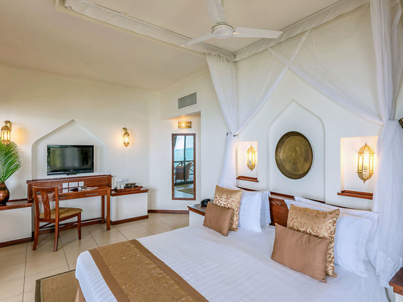 Sea Cliff Resort & Spa