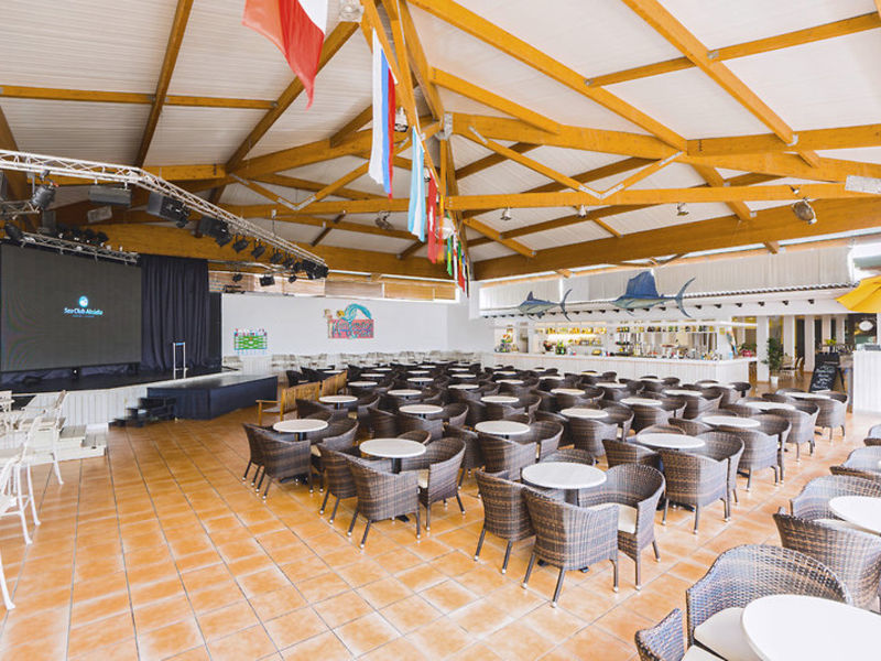 Sea Club Alcudia Aparthot