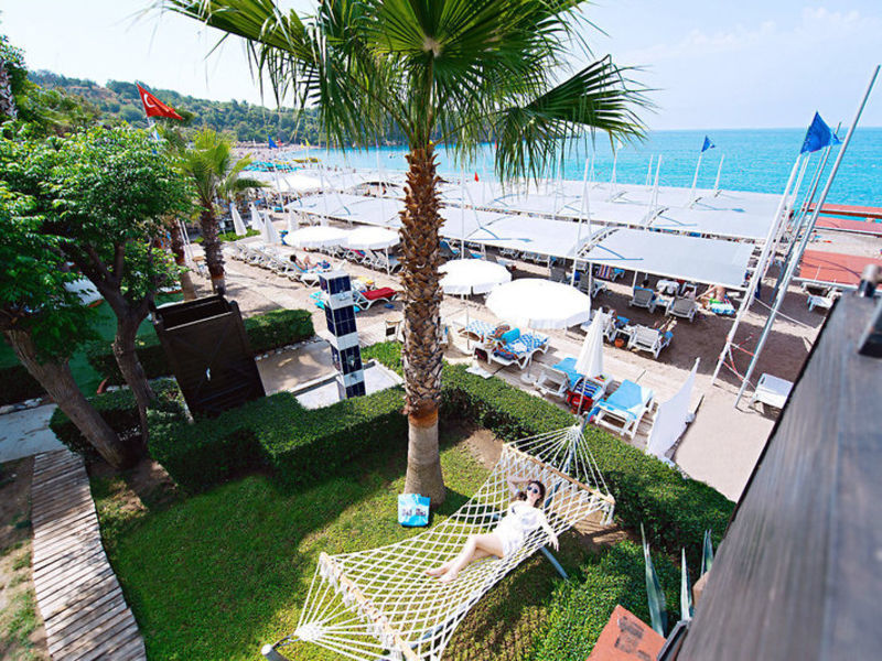 Sea Life Buket Beach Hotel