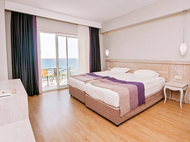Sea Planet Resort & Spa
