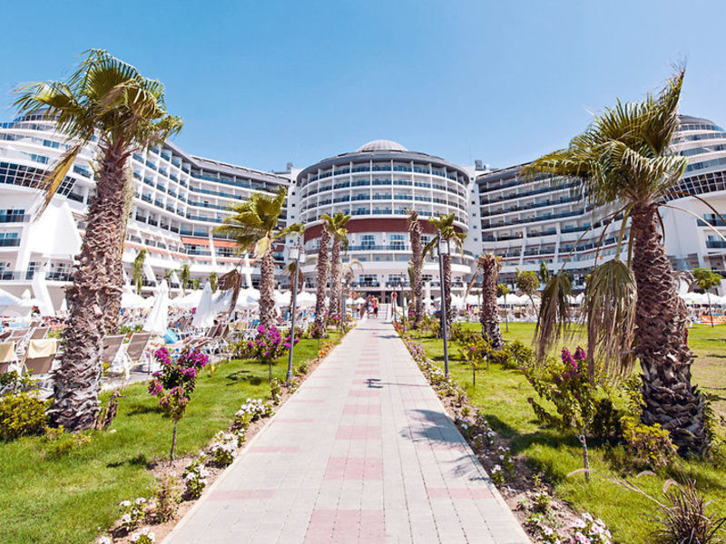 Sea Planet Resort & Spa