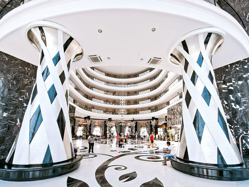 Sea Planet Resort & Spa