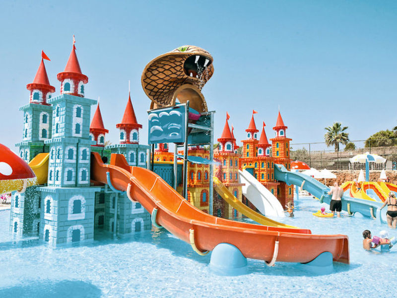 Sea Planet Resort & Spa