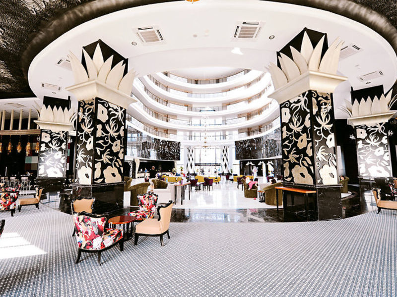 Sea Planet Resort & Spa