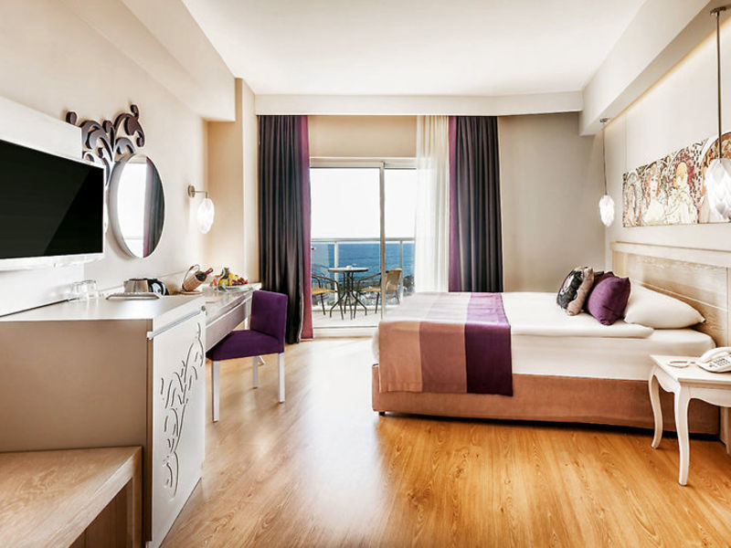 Sea Planet Resort & Spa