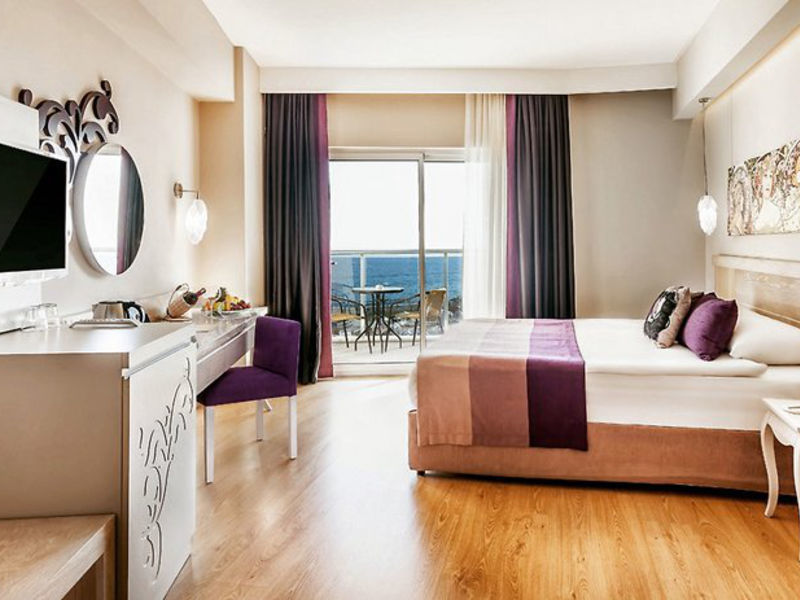 Sea Planet Resort & Spa