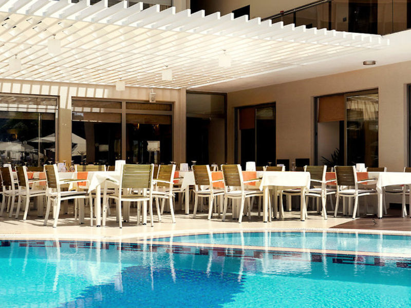 Sea Star Hotel