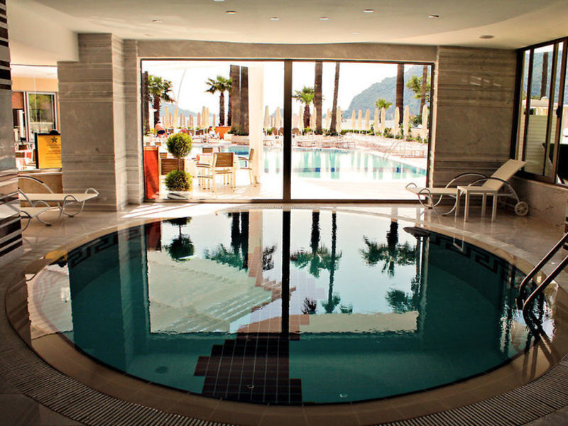 Sea Star Hotel