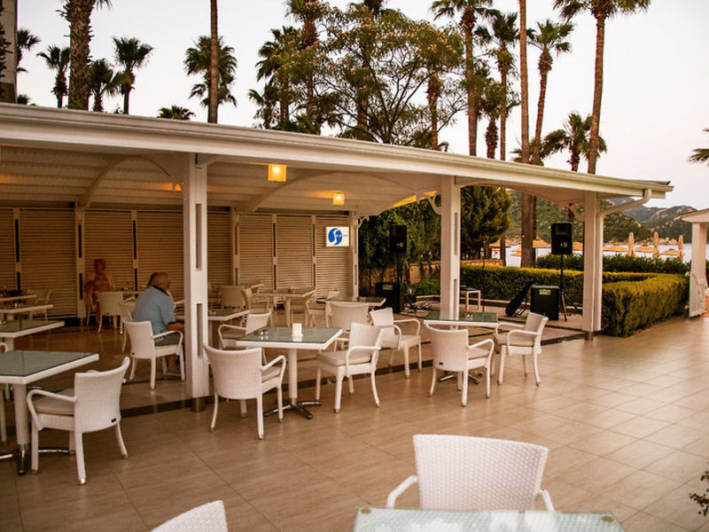 Sea Star Hotel