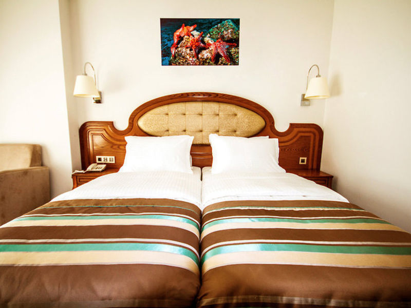 Sea Star Hotel