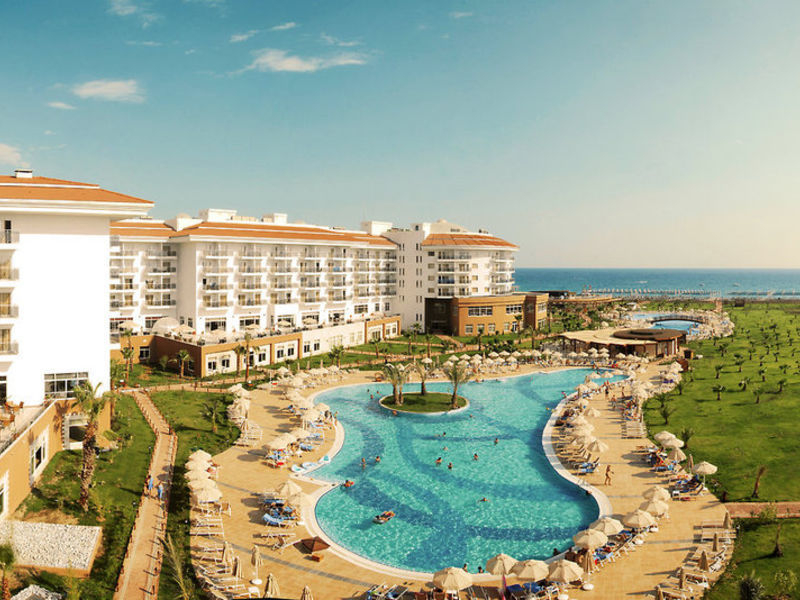 Sea World Resort & Spa